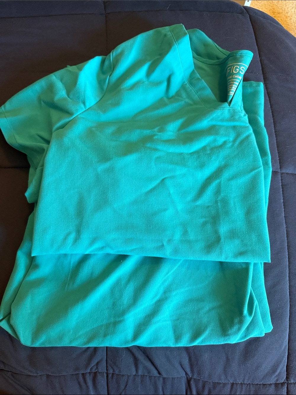 FIGS Women's Teal Scrub Top